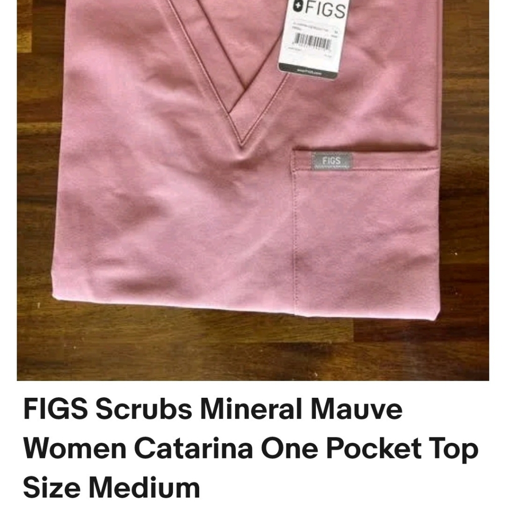 Figs top scrubs